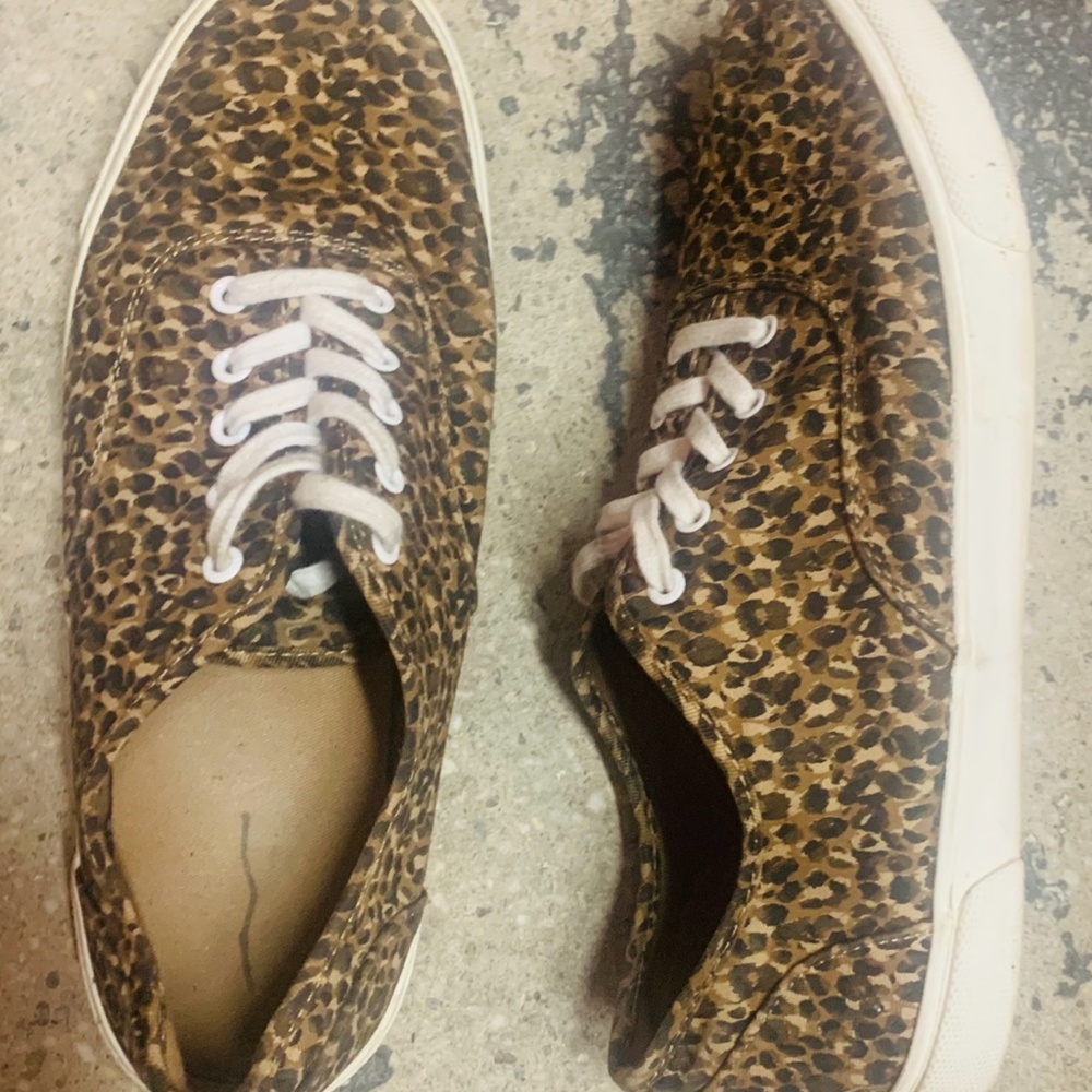 Footware - size. 10